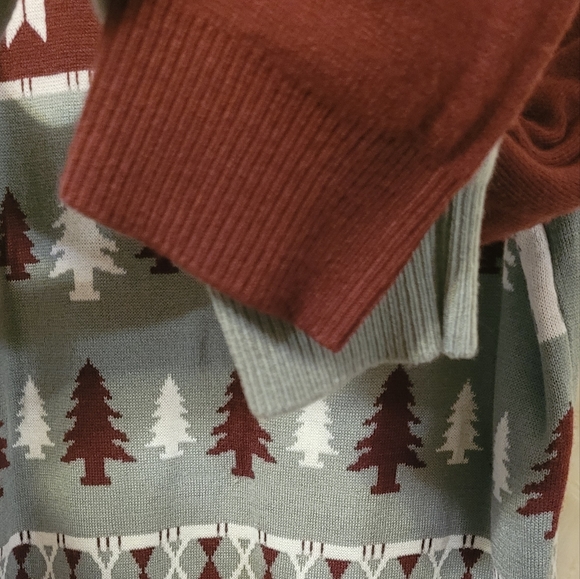 Texas A&M Sweater - Picture 5 of 10